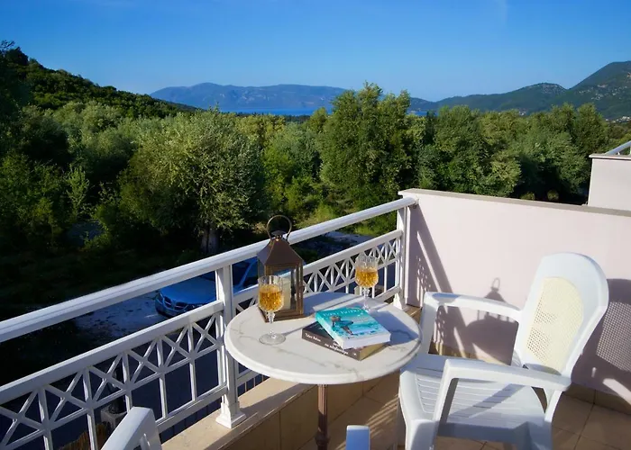 Eleonas Appartement Pouláta